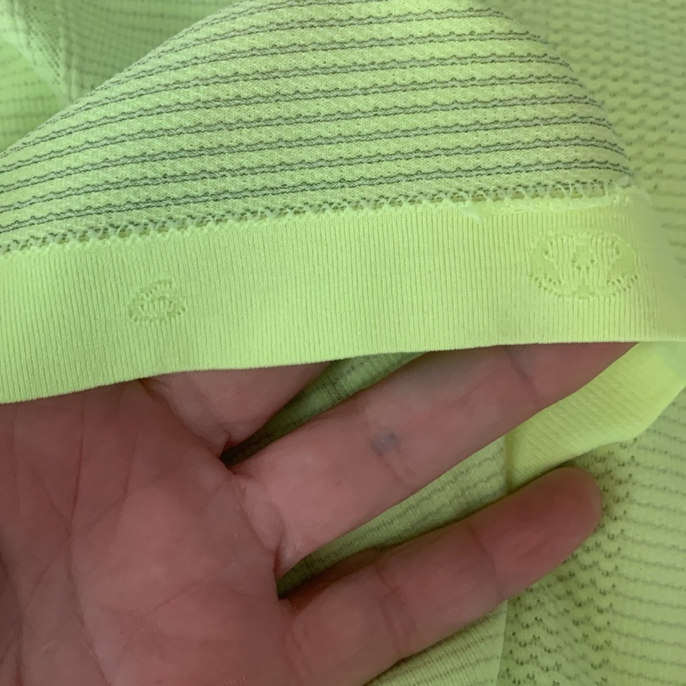 Lululemon Run: Swiftly Tech Long Sleeve Women's Size 6 - Picture 3 of 6